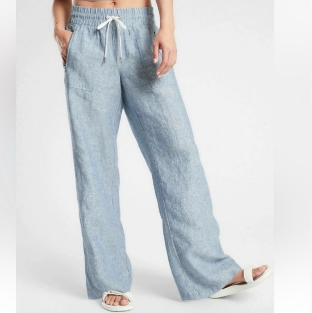 EUC Athleta Cabo Wide Leg linen pants. Blue. Size 6.